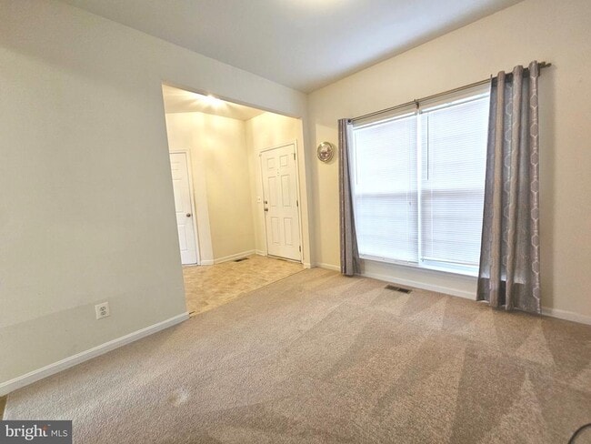 Photo - 1969 Peachtree Ct