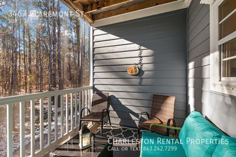 Photo - 3467 Claremont St