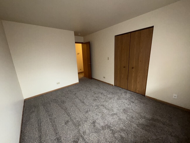 Maple Leaf Apartments