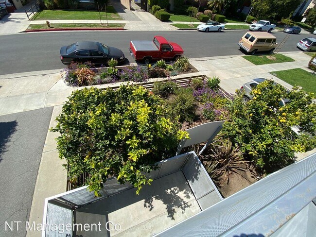 Photo - 1 br, 1 bath Apartment - 3538 Keystone Ave...