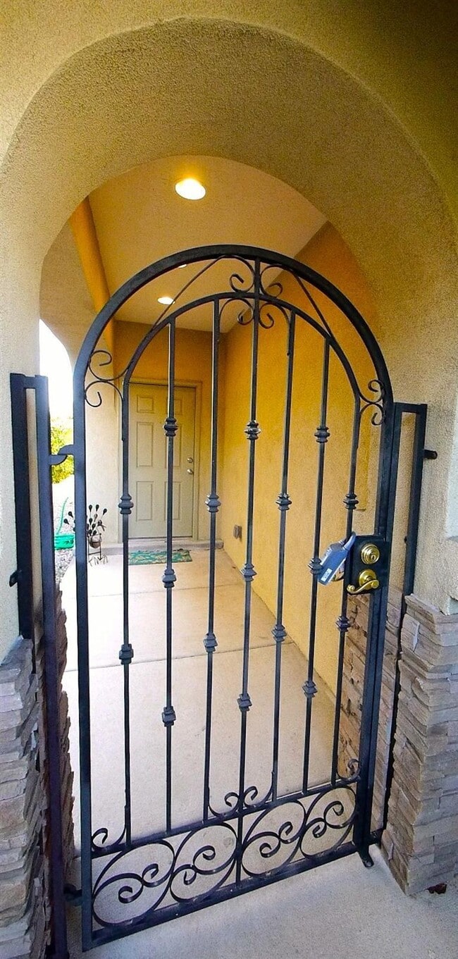 Photo - 12504 Woodland Ave NE