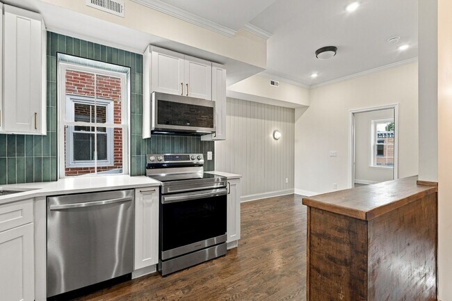 2434 N 33rd St Unidad B
