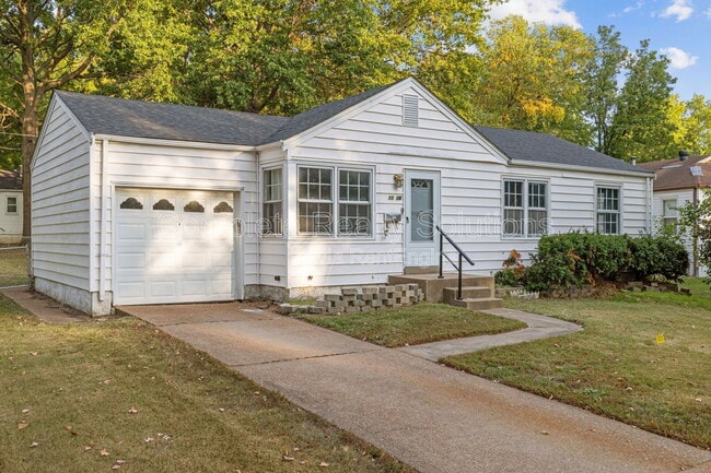 Photo - 10506 Byfield Dr