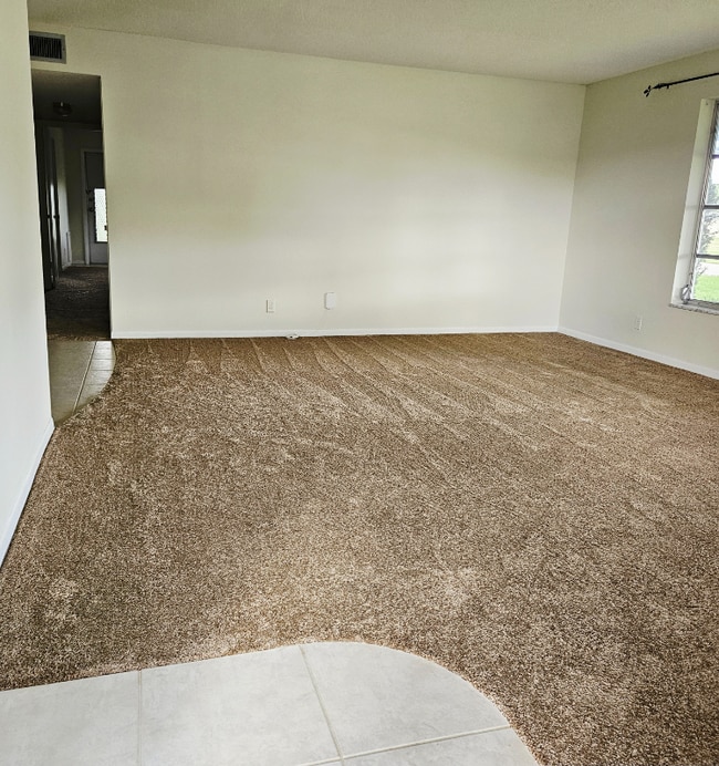 Photo - 277 W High Point Ct Unit Apt D