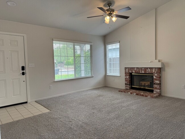 Photo - Recently remodeled charmer!