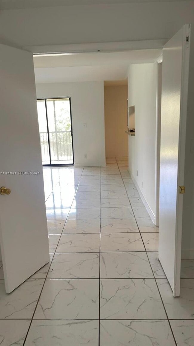 Photo - 3976 NW 87th Ave Unit 3976