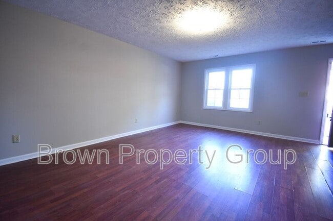 Photo - 3321 Scotty Hill Rd