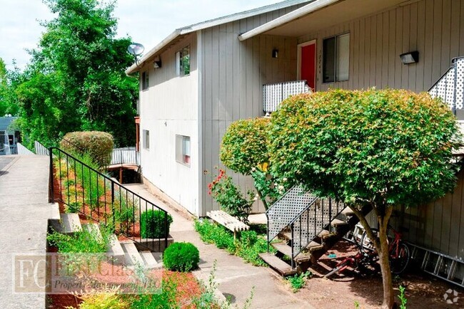 Building Photo - 10066 SW Garrett St Rental