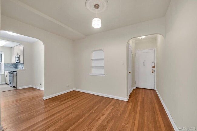 Photo - 63-60 102nd St Unit A7