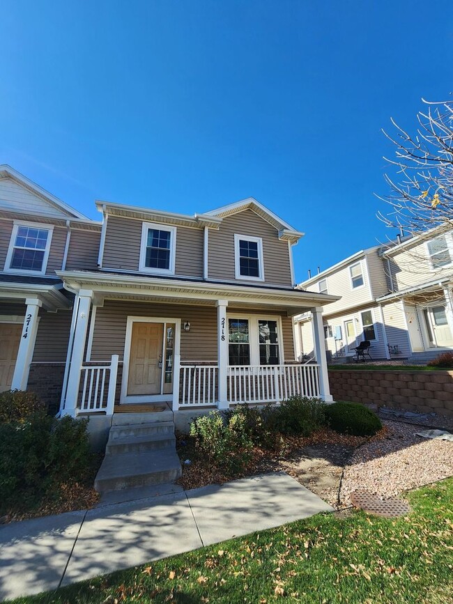 Beautiful Townhome - Beautiful Townhome