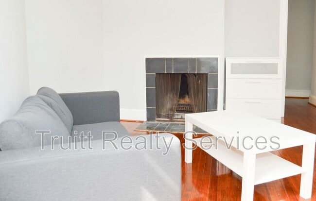 Photo - 201 Kentucky Ave SE Unit #2