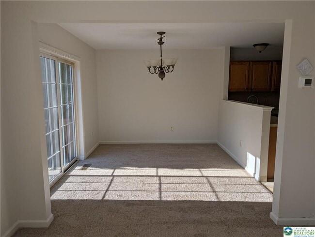 Photo - 2806 Sequoia Dr