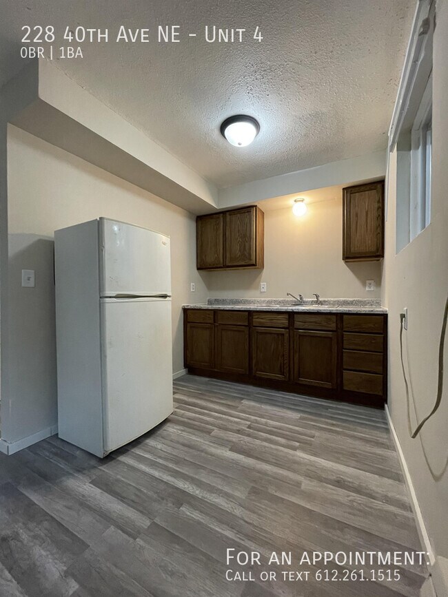Photo - 228 40th Ave NE Unit 4