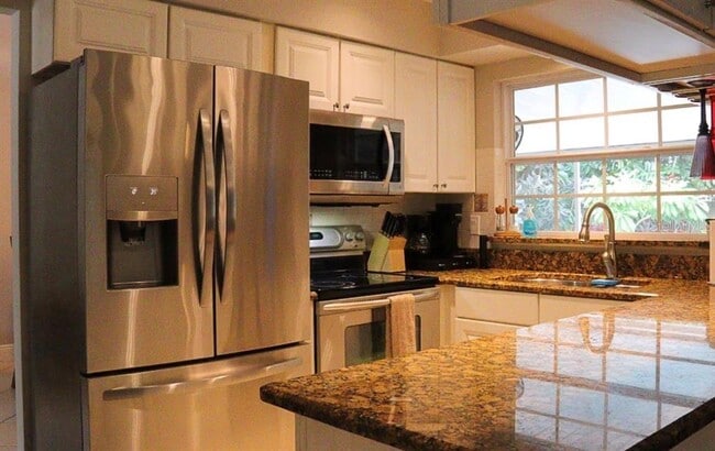 Photo - 738 Lake Howell Rd