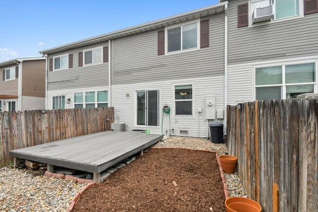 Photo - 11040 Claude Ct