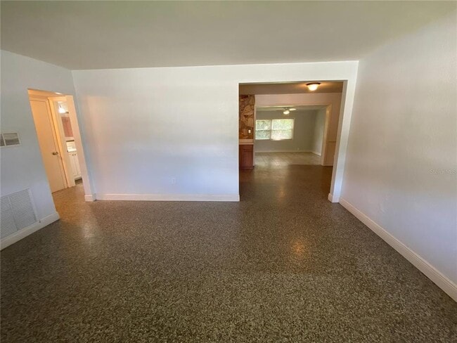 Photo - 2606 Aloma Ave