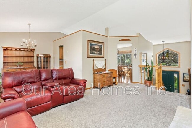Photo - 19441 Denver St NW