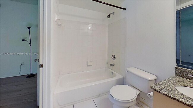 Photo - 2451 Centergate Dr Unit 304