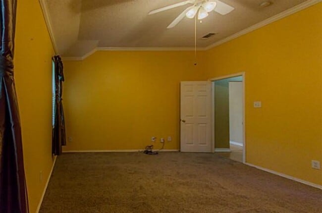 Photo - Elegant home with wooden floors, Ceramic tiles. Solar Panels will reduce your monthly electricity...
