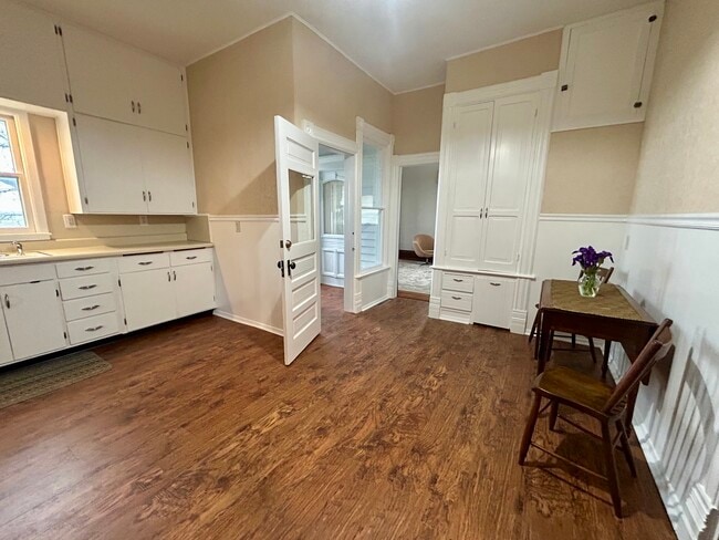 Photo - 11025 Ravenna Rd