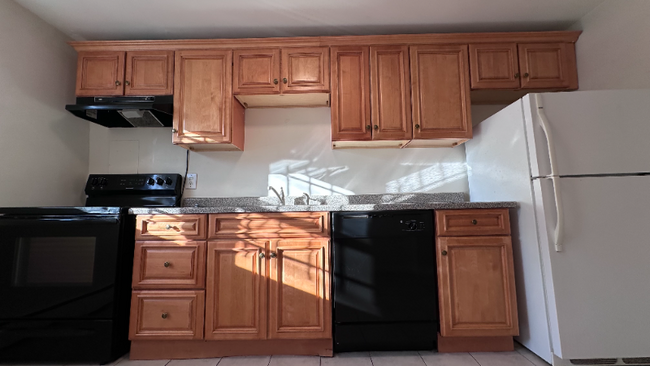 Photo - 65 Colborne Rd Apartment Unit 2