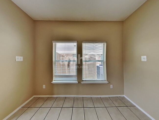 18250 Eton Ridge Ct