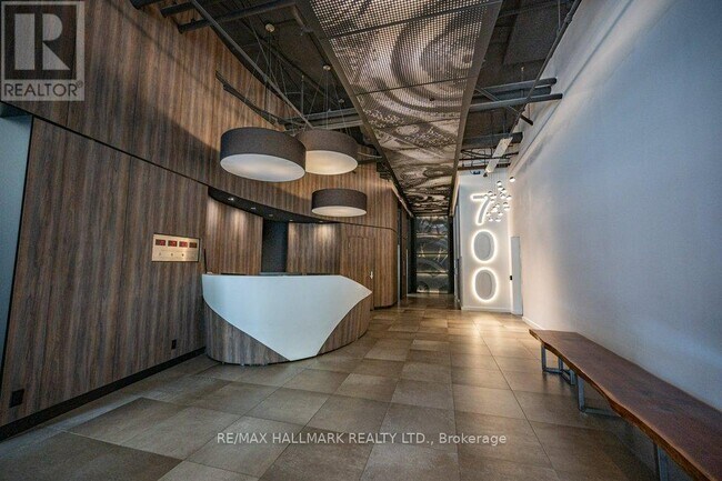 Photo - 700 King St W Unit 216