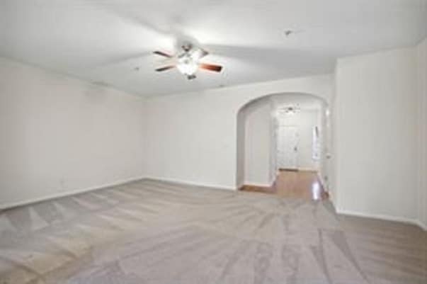 sala de estar - 338 Azalea Cir