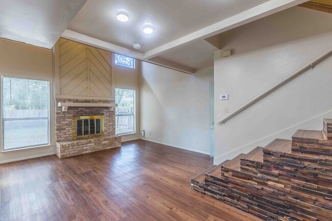 Photo - 3901 Knollwood Dr