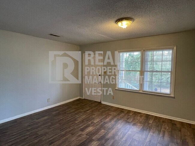 Photo - Three Bedroom Home in East Macon!