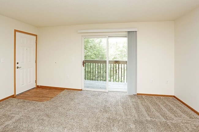 THE ARBORS APARTMENTS