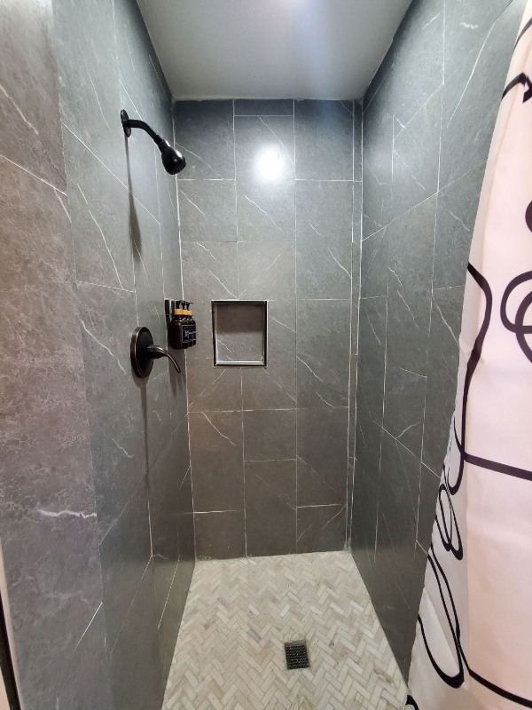 9531 E Ave T-12