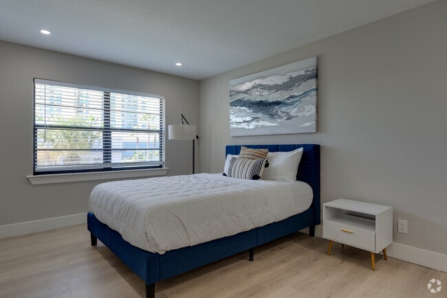 2BR,2BA - Master Bedroom
