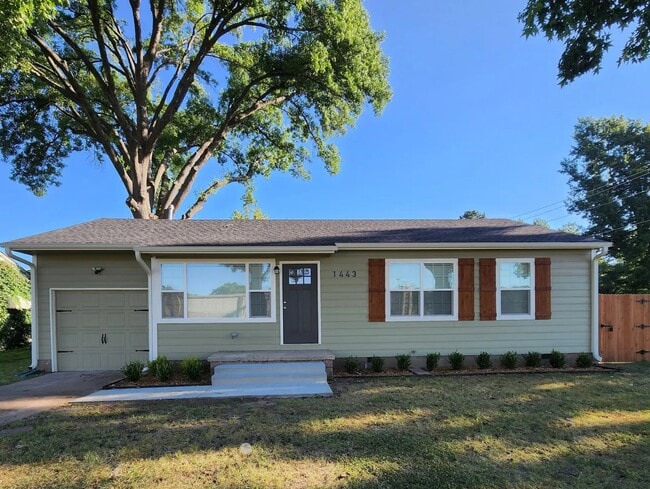 Photo - 1443 E 50th Pl House