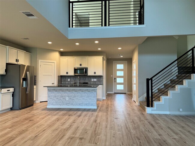 Photo - 10213 Prairie Creek Ln