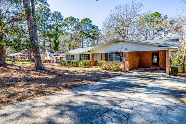 Photo - 1831 St Michaels Rd House