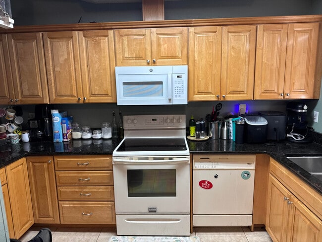 Photo - 7607 SE Hobe Terrace