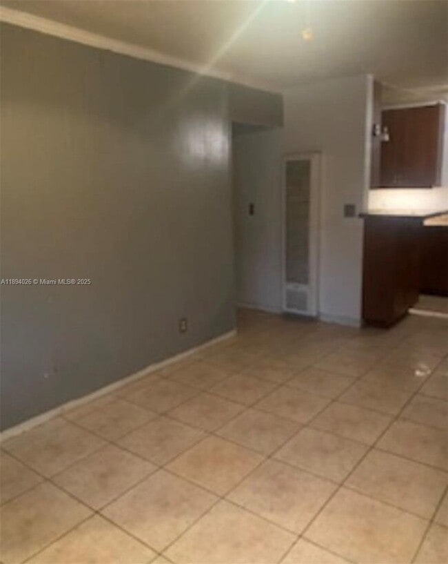 Photo - 5810 NW 12th St