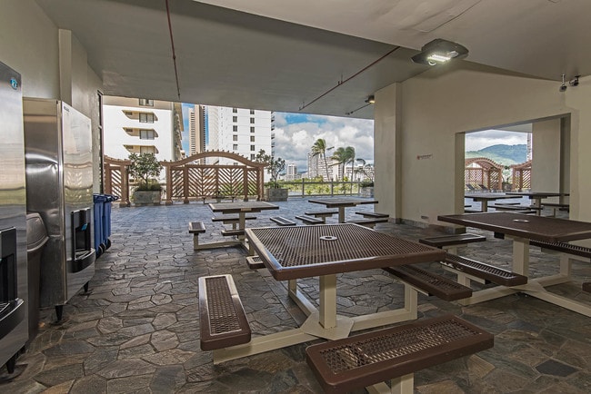 Island Colony Recreation Deck - 445 Seaside Ave Unit 1015