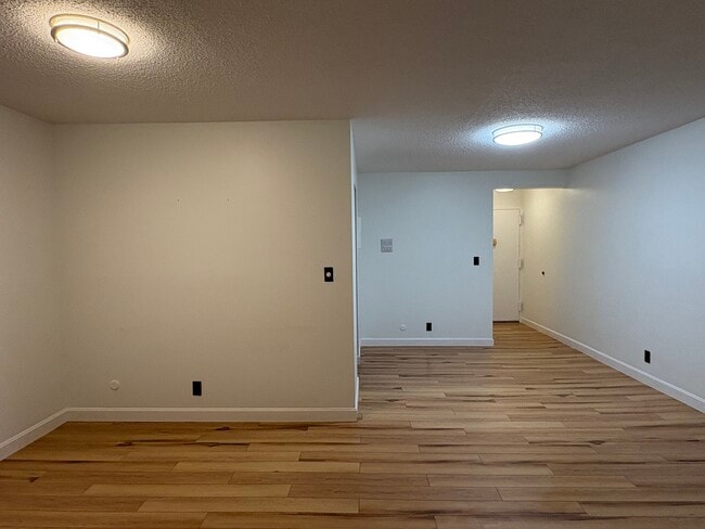 Photo - 392 S Main St Unit 392 South Main