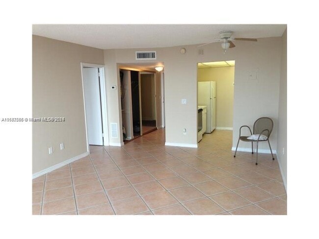 Photo - 2350 NE 135th St Unit 706