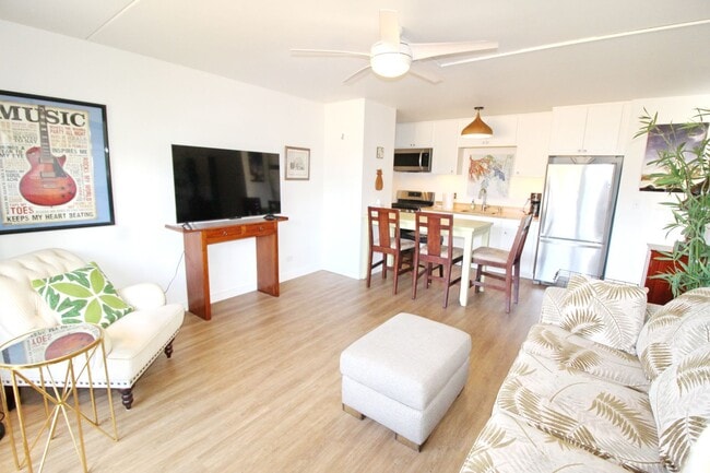 Photo - Kihei Villa - Nicely Furnished 1Bed/1Bath located in the heart of Kihei across the street from th... Unit 205