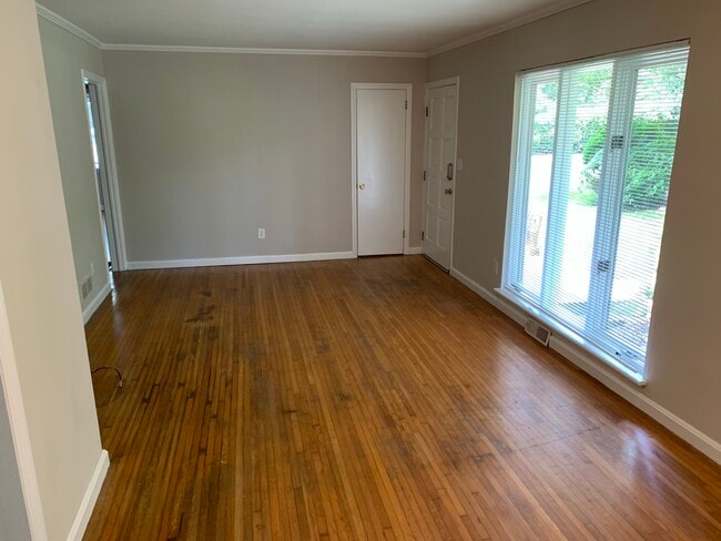 Sala de estar - 724 Vanderbrook Rd