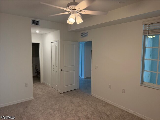 Photo - 18411 Copperhead Dr Unidad 332