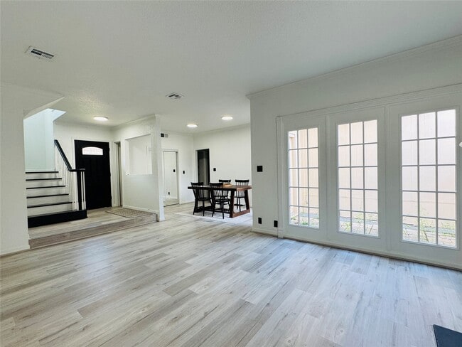 Photo - 2323 Augusta Dr Unit 43