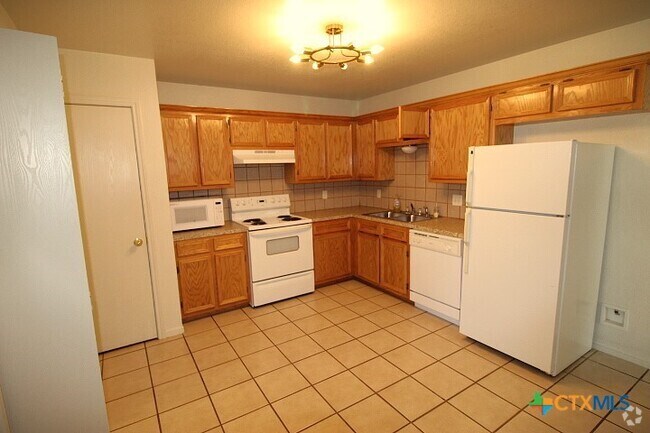 Building Photo - 4107 Primrose Dr Rental