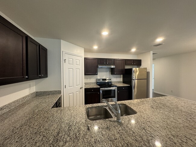 Photo - 26533 Sandhill Blvd