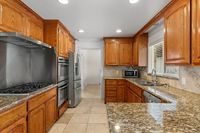 Photo - 1824 Black Mountain Rd