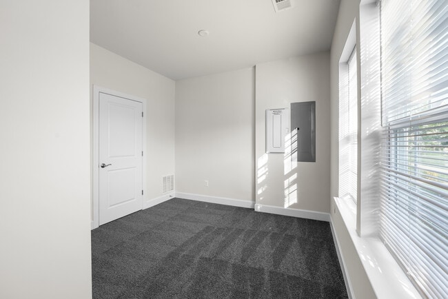 Photo - 2962 Chalkstone Pl