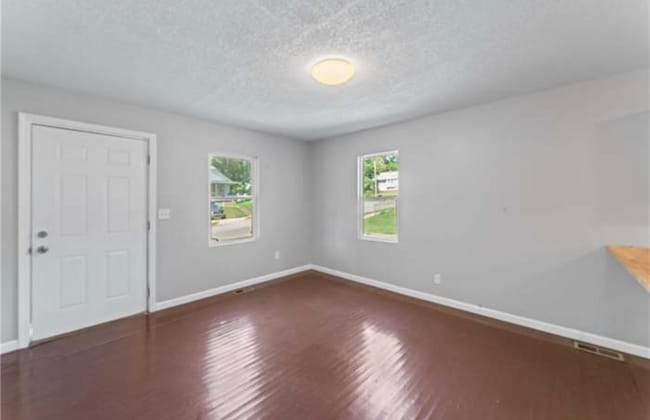 Photo - 2807 Quincy Ave